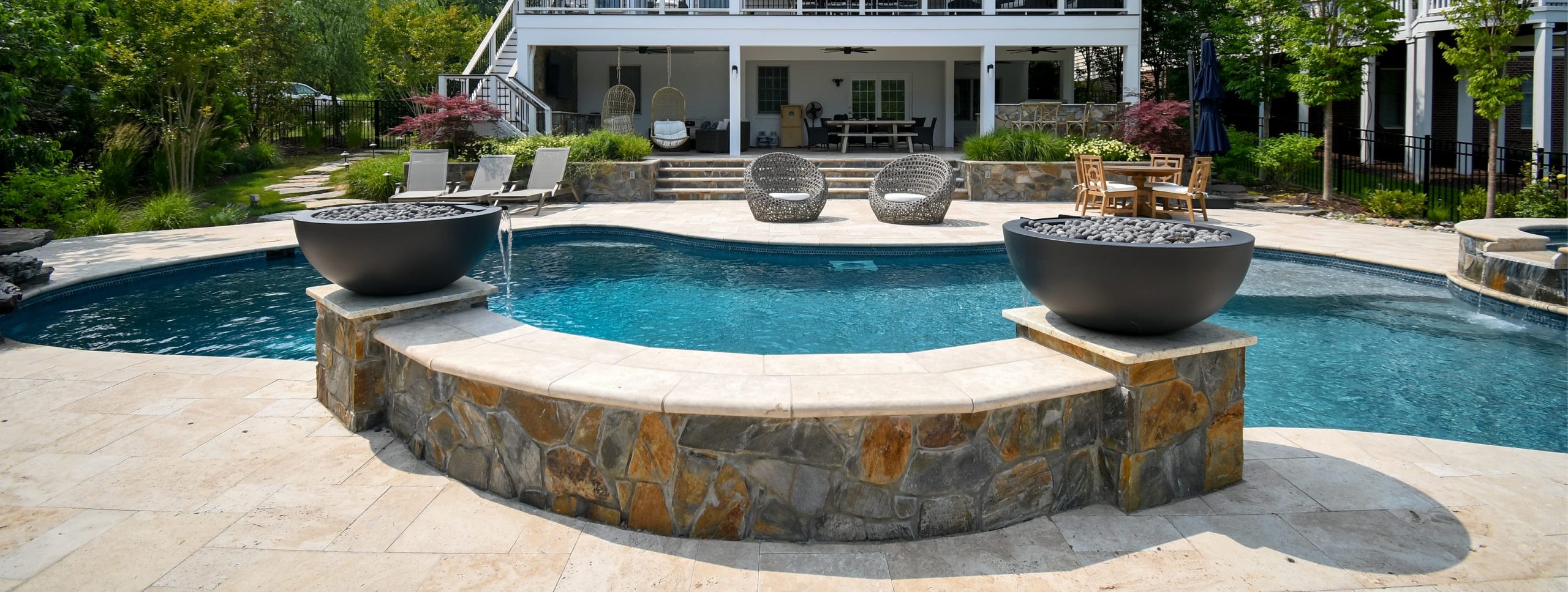 Residential swimming pool builder in Maryland