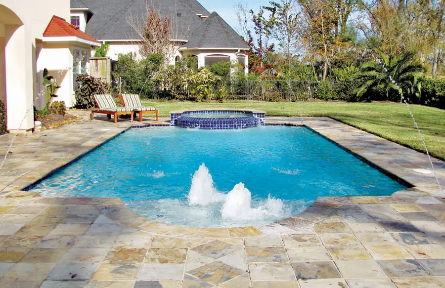 Designing premium swimming pools in Clear Lake