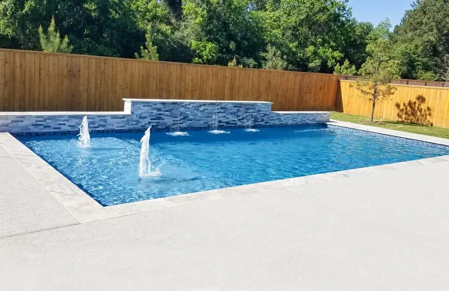 Creating beautiful Clear Lake outdoor pool designs
