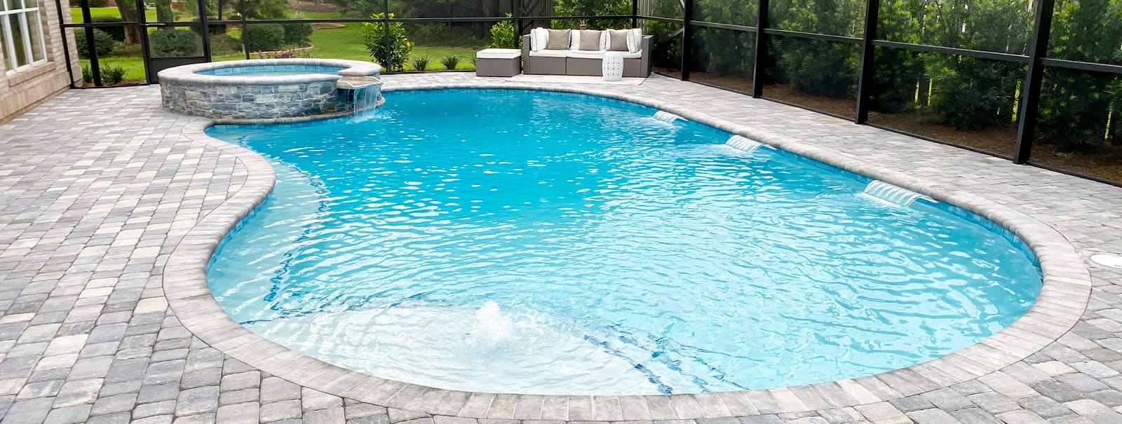 Designing Jacksonville pool areas for outdoor enjoyment