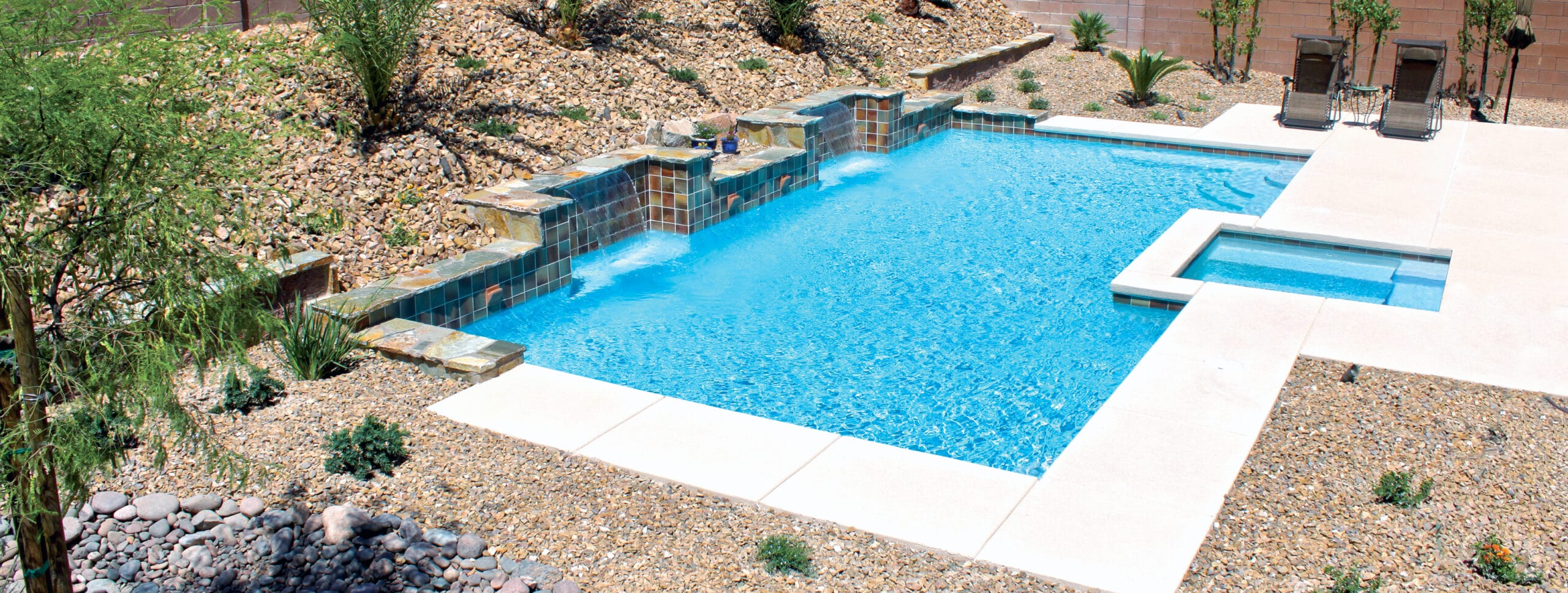 Building Las Vegas swimming pools with modern features