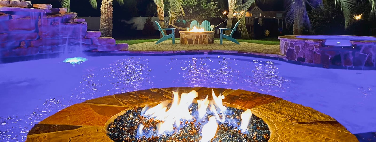 Creating Jacksonville backyard pools with unique features
