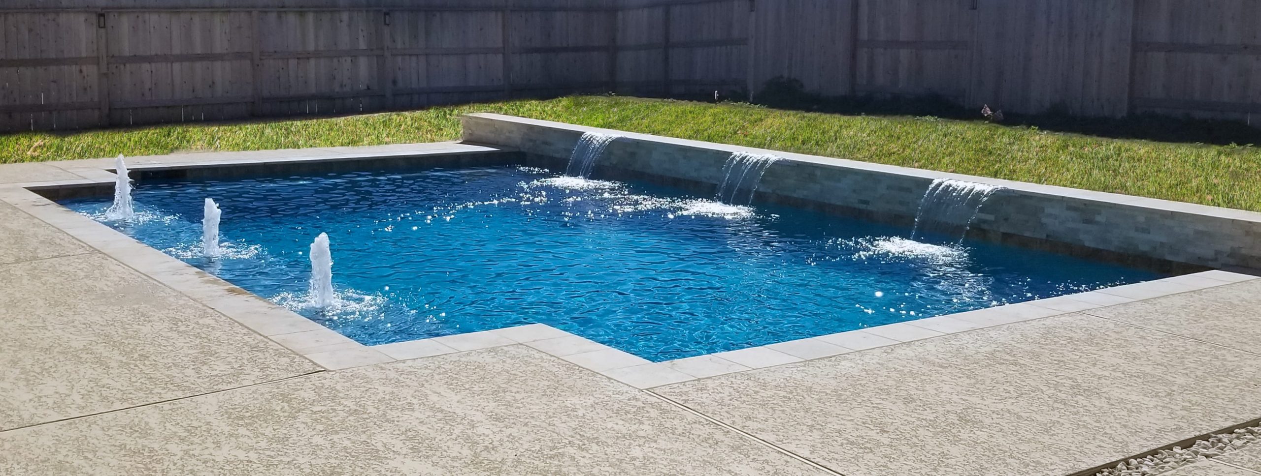 Professional pool construction in Bryan College Station