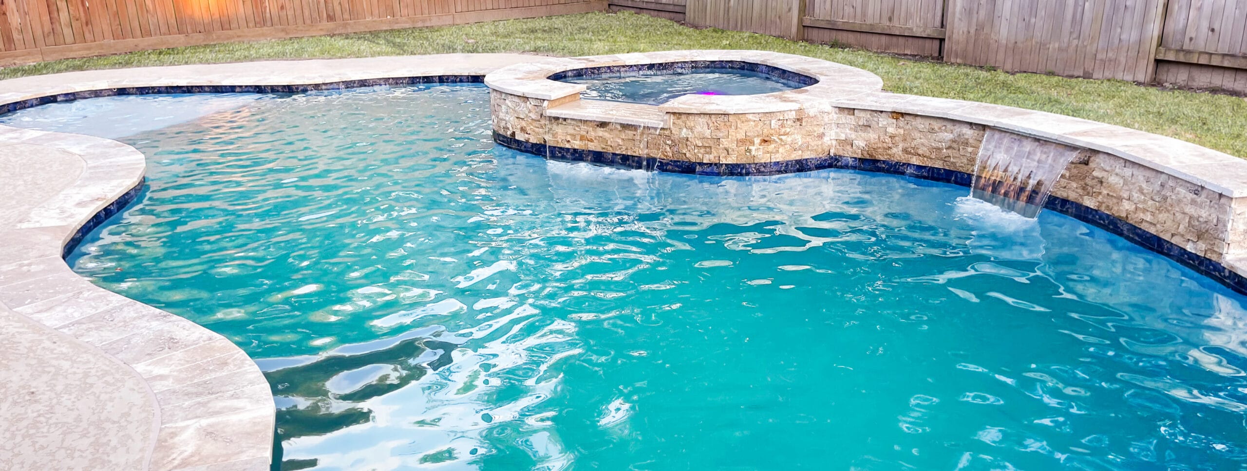 Building quality swimming pools with trusted services