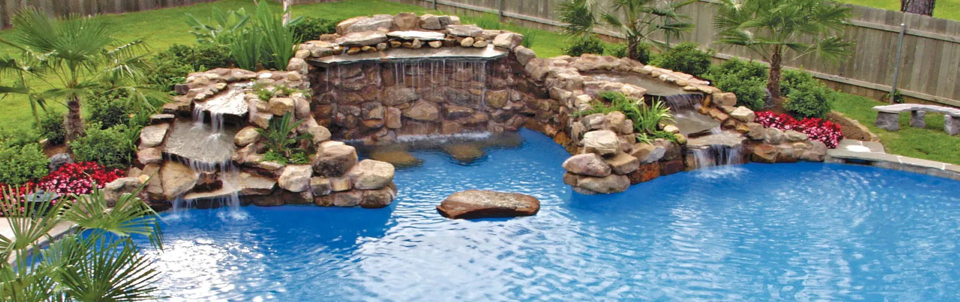 Custom pool builder banner featuring Shreveport swimming pools