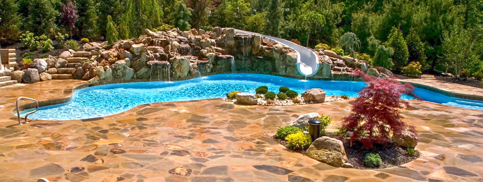 Enhancing backyards with professionally designed swimming pools