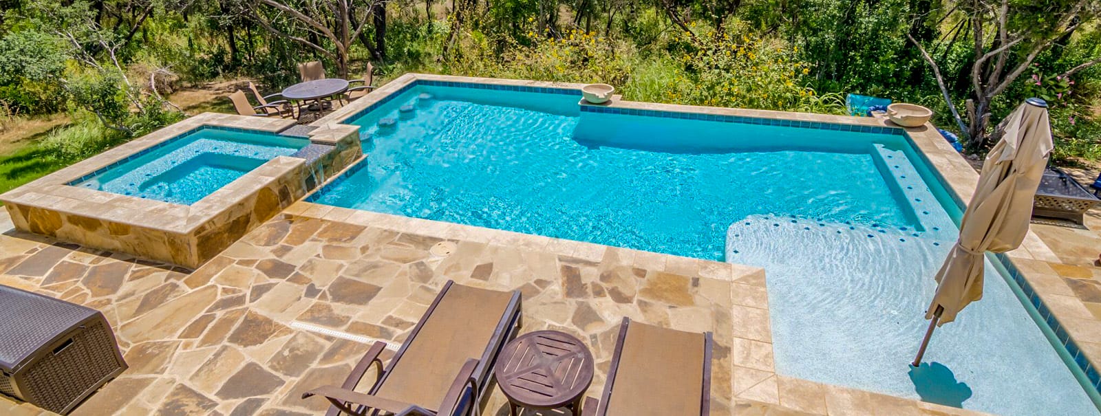 Building custom outdoor pools in Round Rock homes