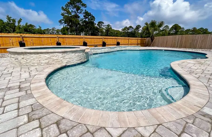 Custom backyard swimming pool design in Bradenton