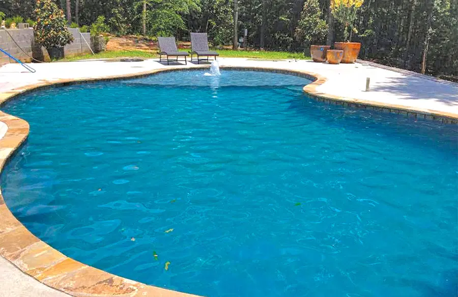 Inground swimming pool features in Opelika