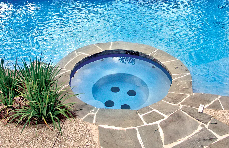 Showcasing Gulfport swimming pool projects