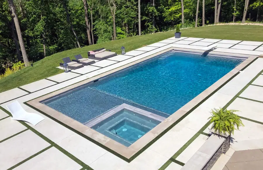 Building Indianapolis inground pools with custom designs