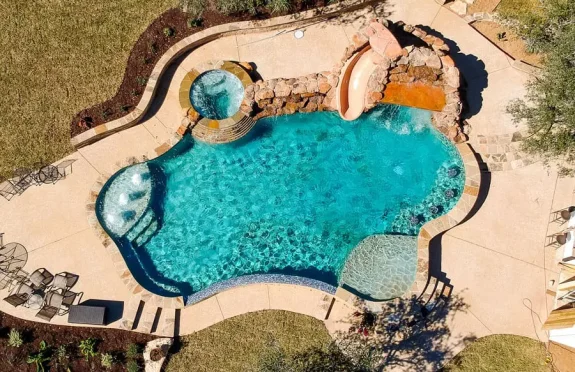 Designing premium swimming pools in Round Rock homes