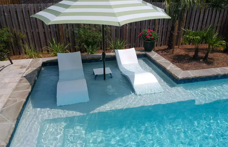 Luxury backyard swimming pool project in Sarasota Bradenton
