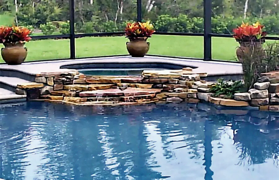 Modern swimming pool designs in Orlando homes