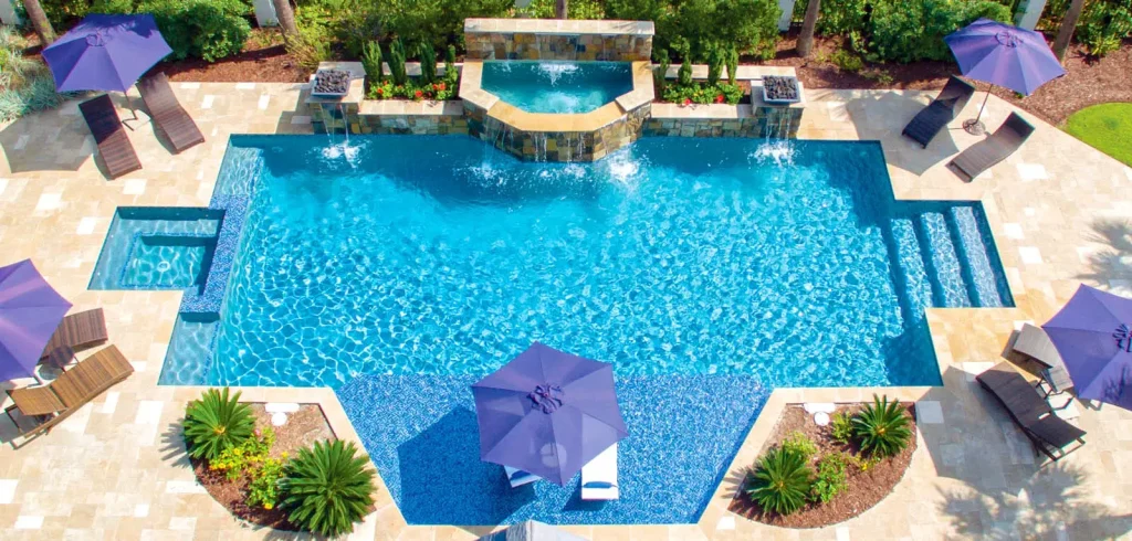 Geometric inground pool design